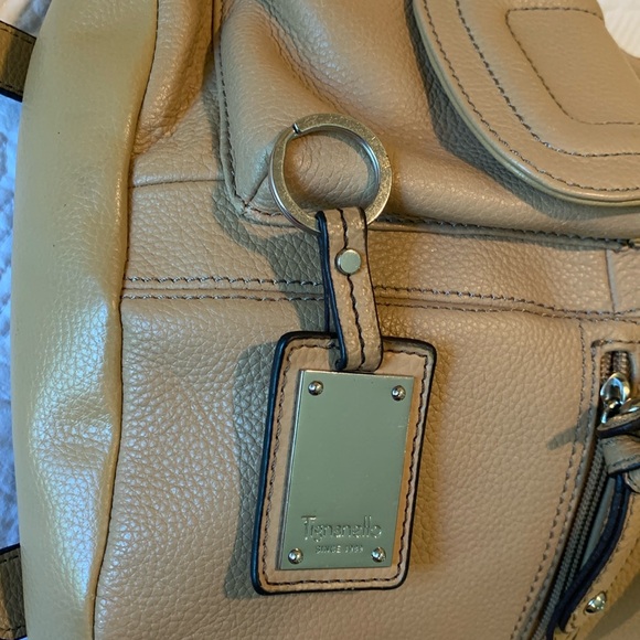 TIGNANELLO Tan Backpack With Key Chain Many Pockets Travel Neutral Festival main image 9